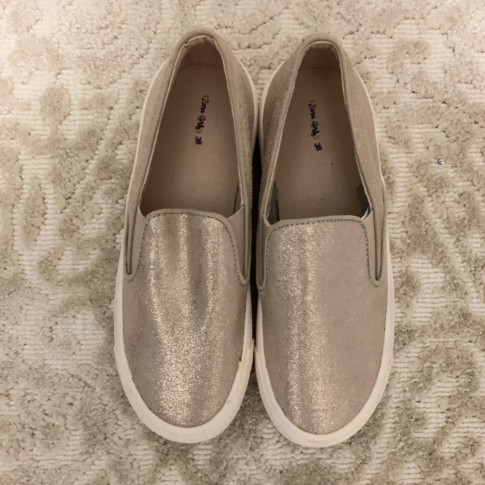 ZARA METALLIC SNEAKERS WITH ELASTIC TABS